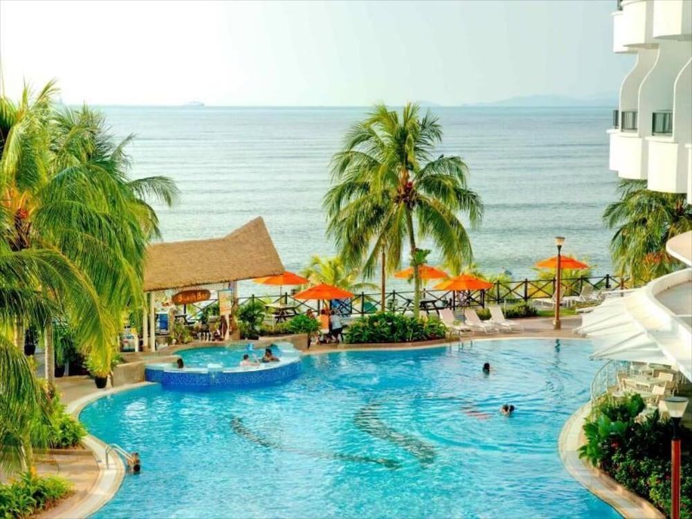 Flamingo By The Beach, Penang Hotel