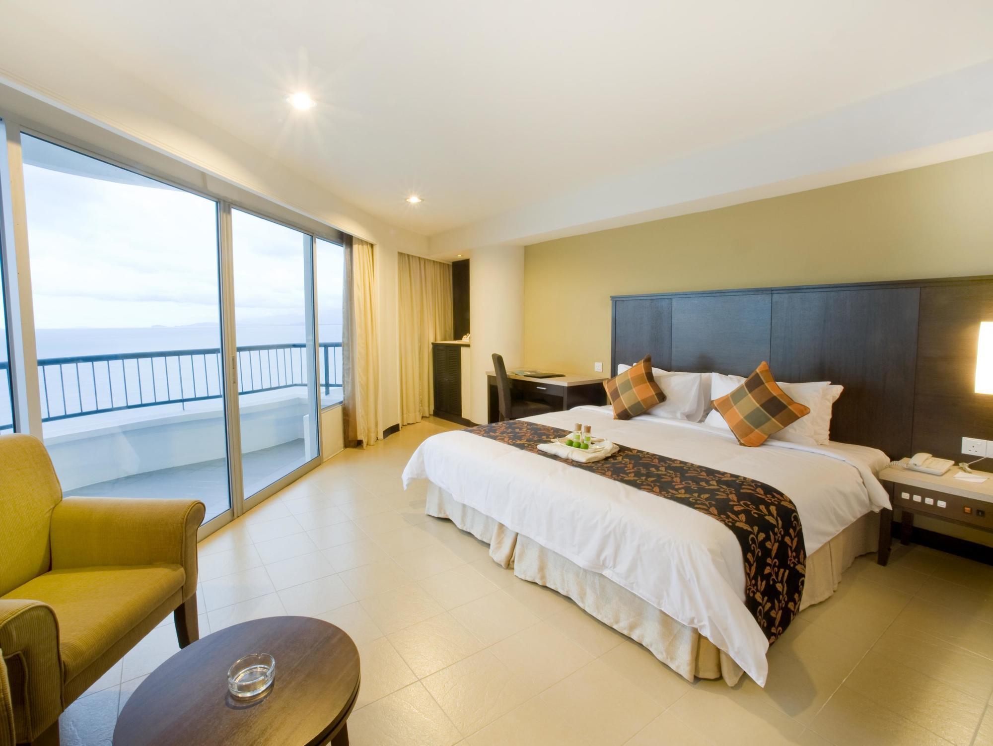 Flamingo By The Beach, Penang Hotel Tanjung Bungah (Penang)